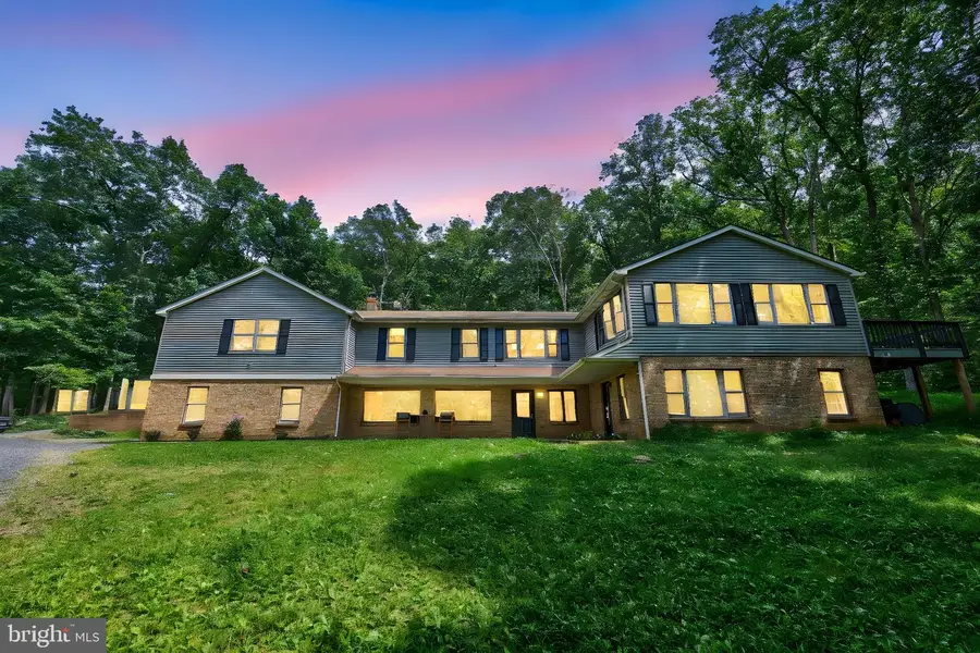7333 Fox Call Ln, Warrenton, VA 20186 - Image #2