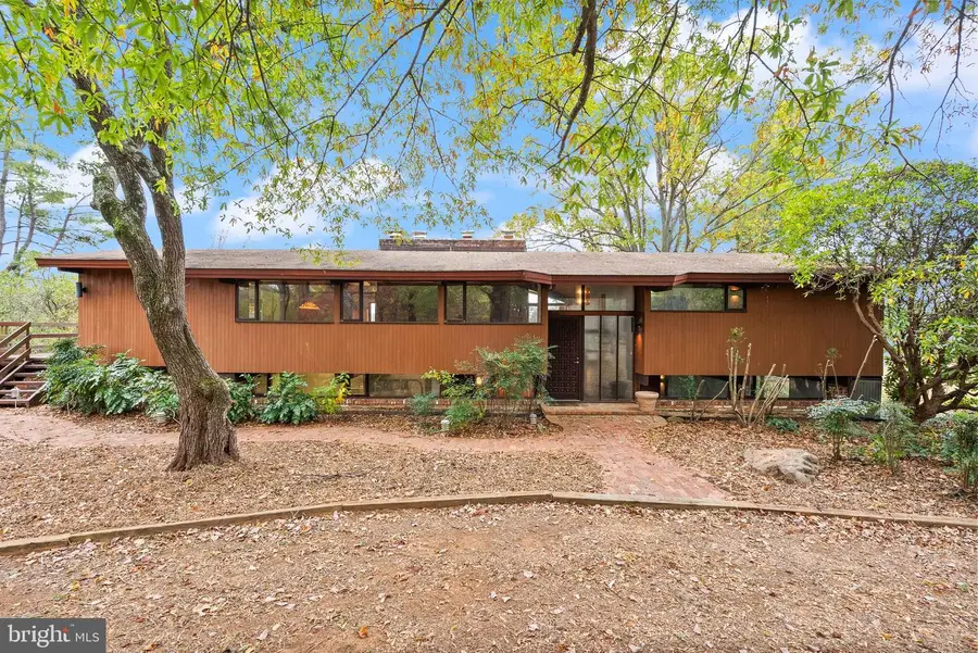 7099 Glen Curtiss Ln, Warrenton, VA 20187 - Image #3