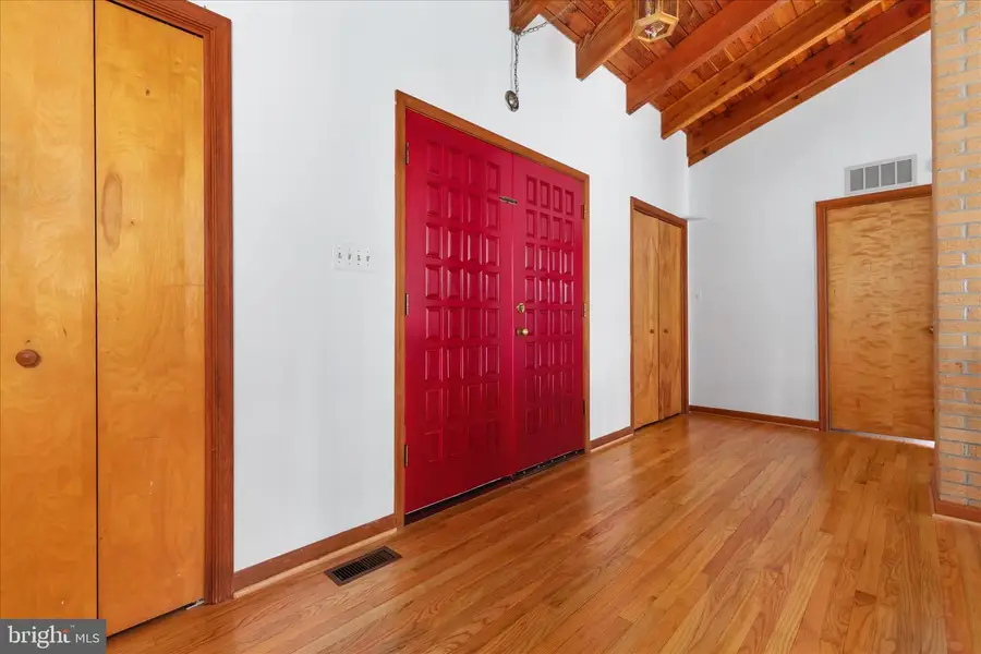 6241 Deborah Dr, Warrenton, VA 20187 - Image #3