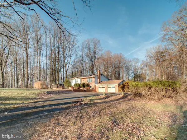9315 Lees Ridge Rd, WARRENTON, VA 20186