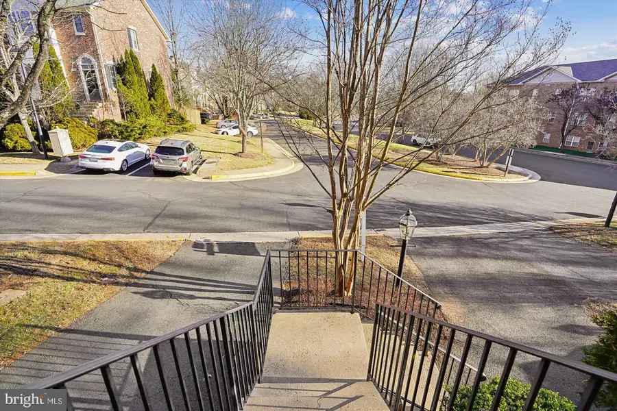 796 Col Edmonds Ct, Warrenton, VA 20186 - #2