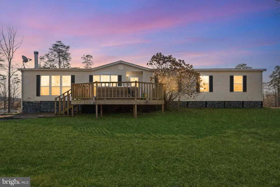 2057 Cottontail Ln, Catlett, VA 20119 - Image #2