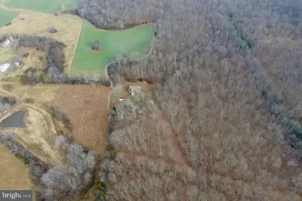 7389-7391 Leeds Manor Rd, MARSHALL, VA 20115