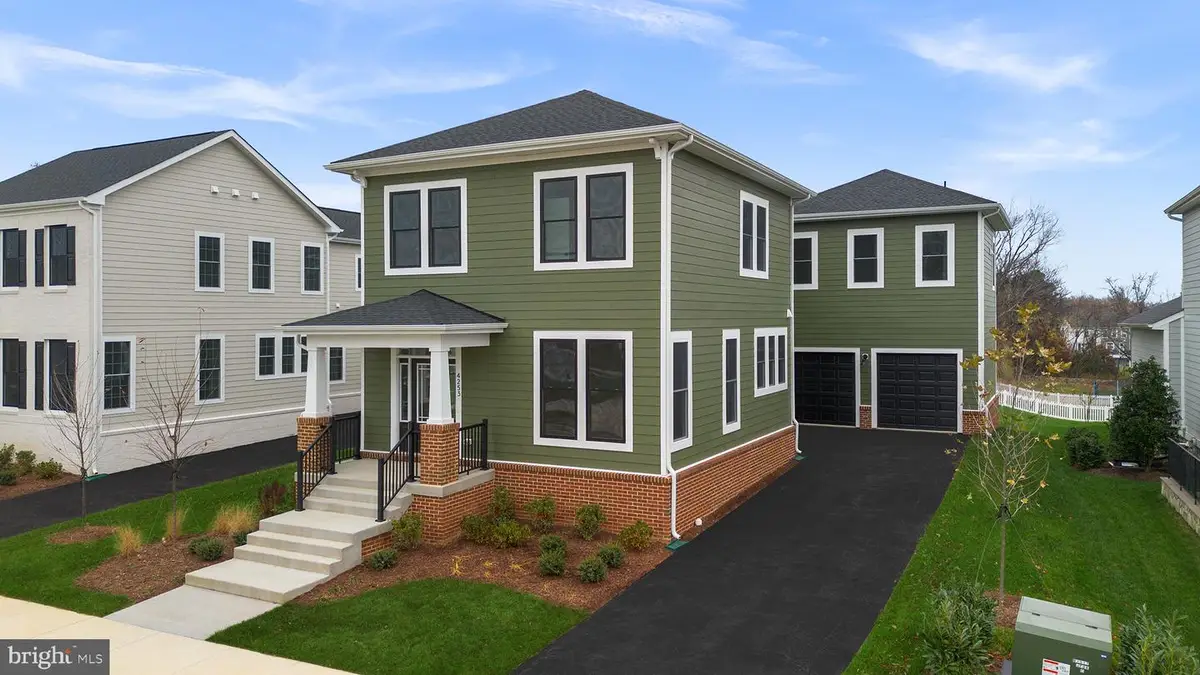 4253 Manor Dr, Marshall, VA 20115 - Image #1