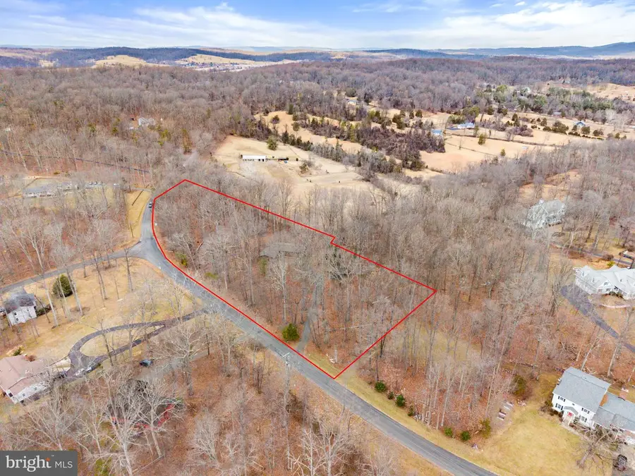 6030 Snow Mountain Rd, Broad Run, VA 20137 - Image #2