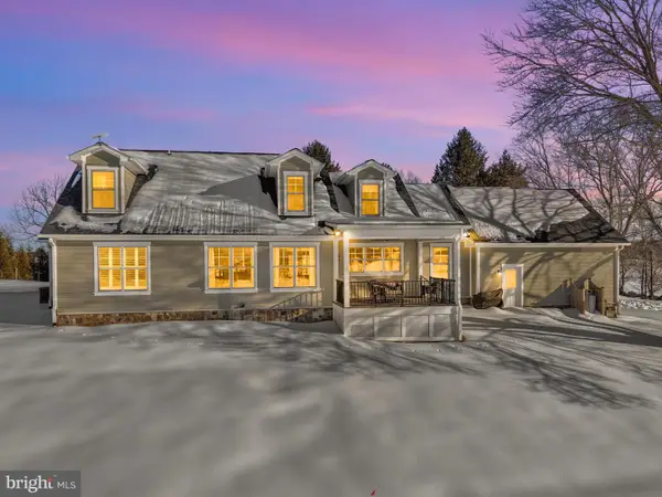 9520 Maidstone Rd, DELAPLANE, VA 20144