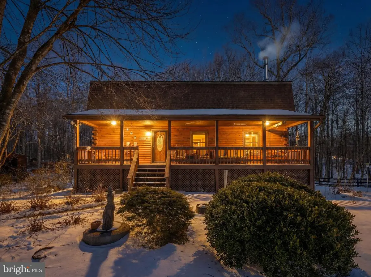 10418 Cliff Mills Rd, Marshall, VA 20115 - Image #1