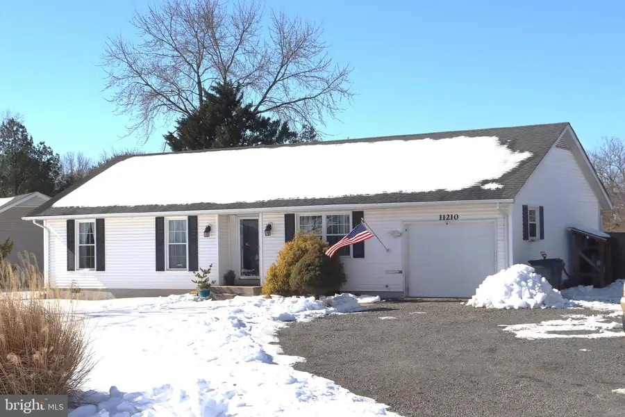 11210 Edgewood Dr, Bealeton, VA 22712 - Image #2