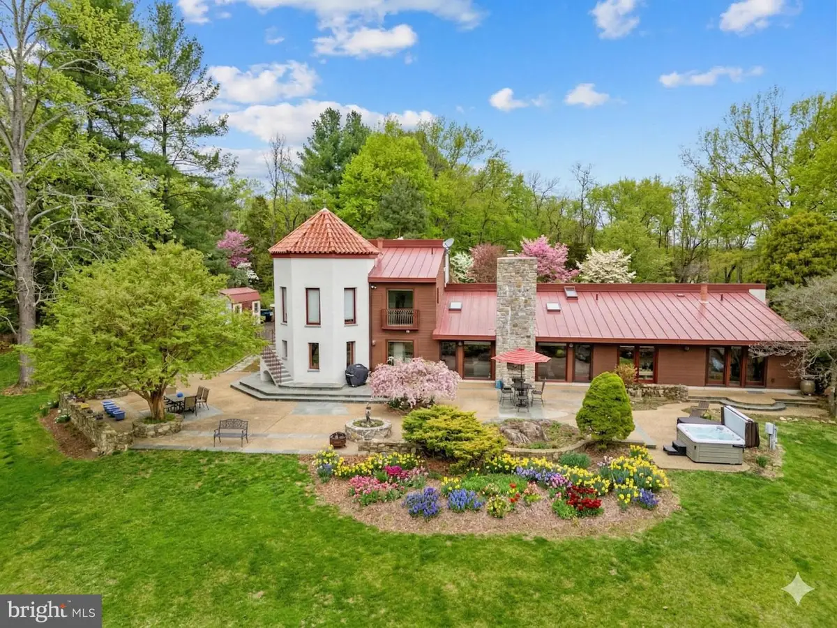 3850 Cobbler Mountain Rd, Delaplane, VA 20144 - #1