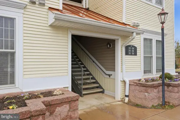 6185 Willow Pl #108, BEALETON, VA 22712