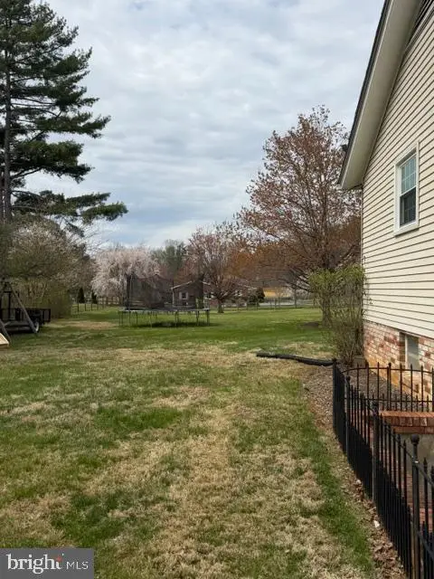 6774 Grays Mill Rd, Warrenton, VA 20187 - #2