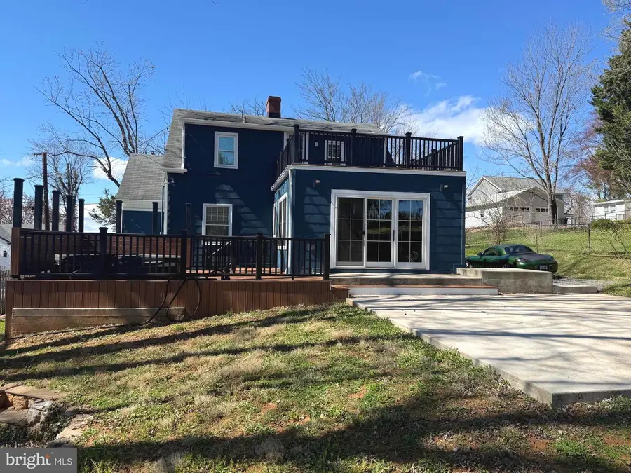 69 Moffett Ave, Warrenton, VA 20186 - #2