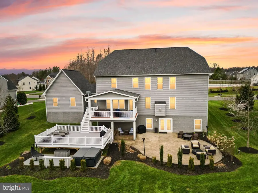 7765 Warrenton Chase Dr, Warrenton, VA 20187 - #3