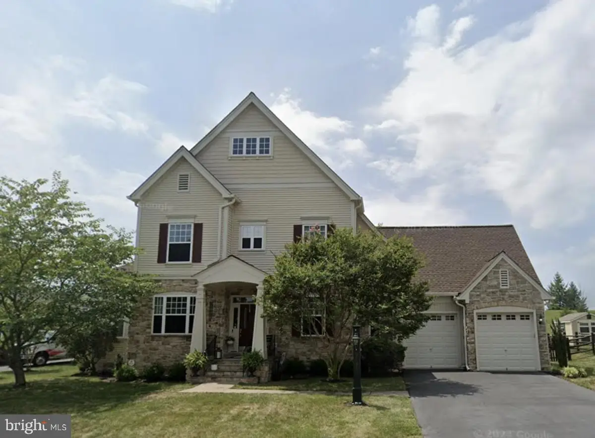 6796 Sholes Ct, Warrenton, VA 20187 - #1