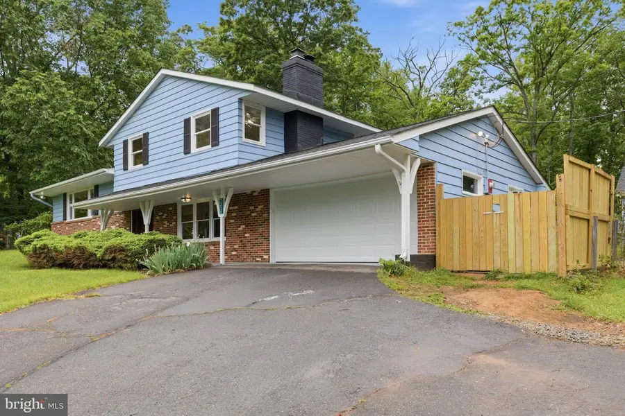 7338 Stuart Cir, Warrenton, VA 20187 - #2
