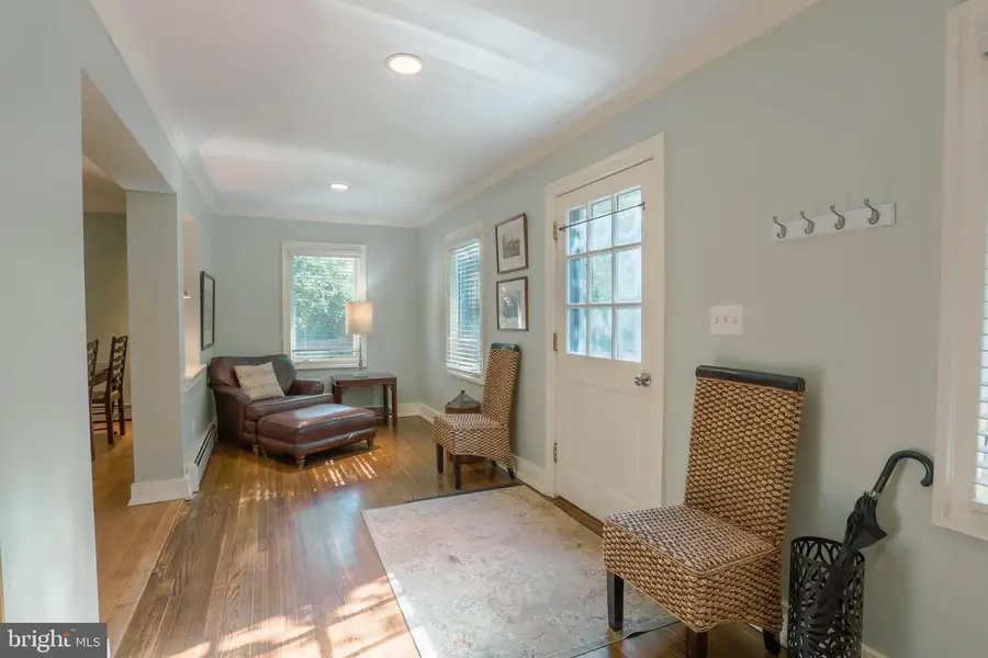 2675 Halfway Rd, The Plains, VA 20198 - #2