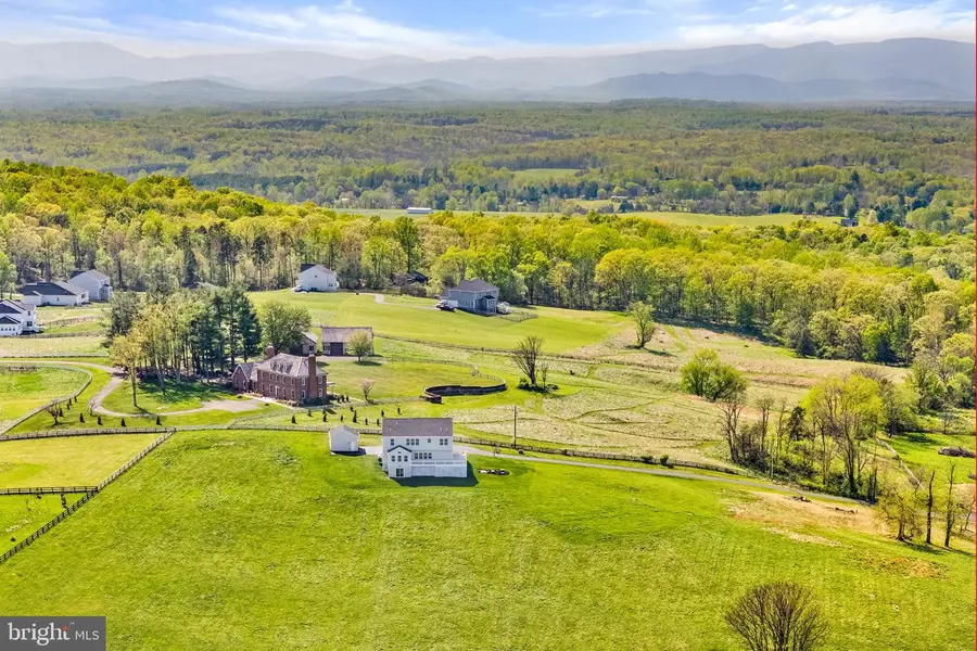 3039 Clearview Farm Lane, Warrenton, VA 20186 - #3