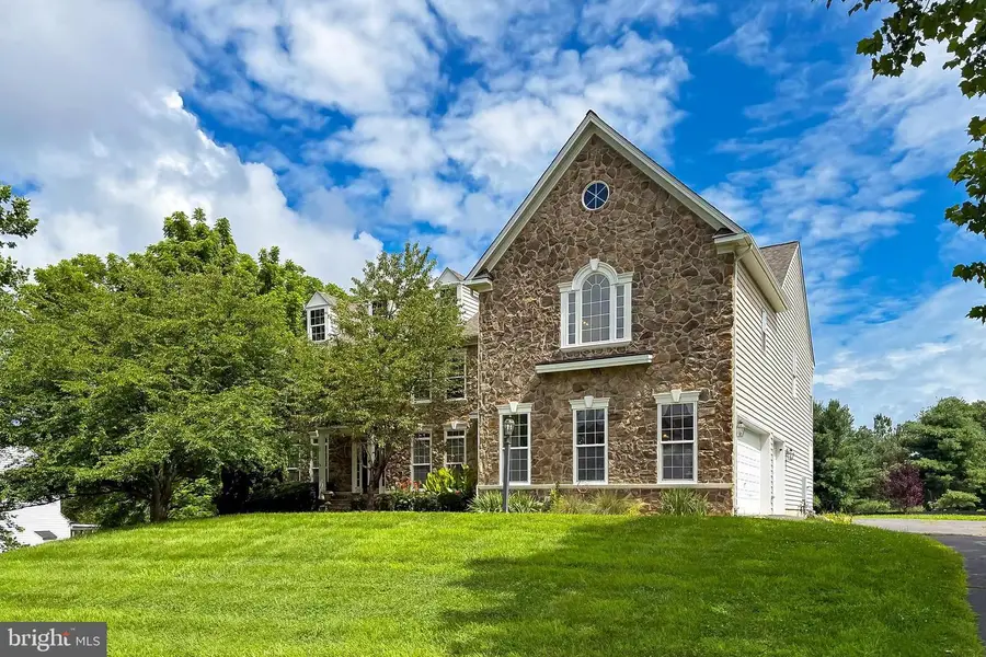 5548 Eiseley Ct, Warrenton, VA 20187 - #3