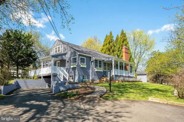 221 Mockingbird Ln, WARRENTON, VA 20186