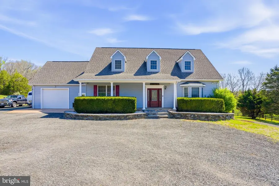 9571 Foxville Rd, Warrenton, VA 20186 - #3