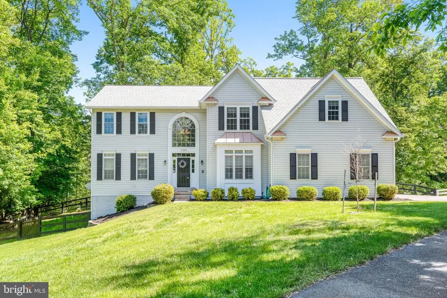 5200 Swain Dr, Warrenton, VA 20187 - #3