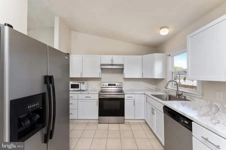 10844 Blake Ln, Bealeton, VA 22712 - #3