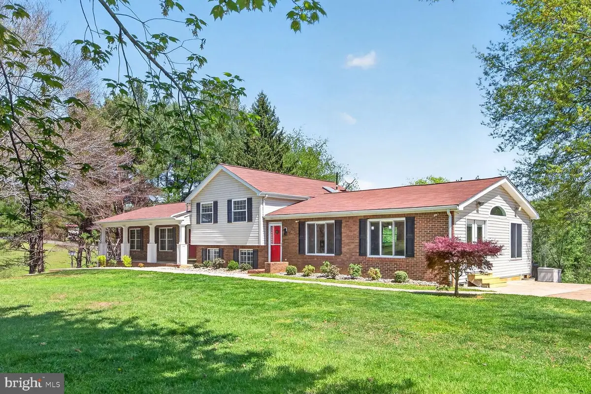 10037 Cobbler View Dr, Delaplane, VA 20144 - #1