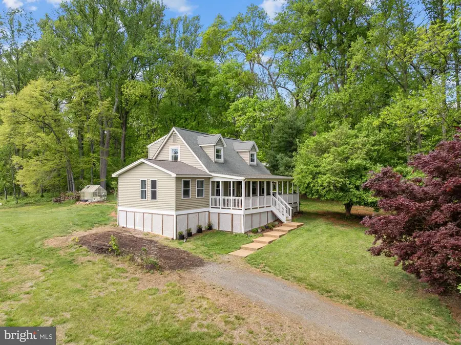 10444 Willowspring Ln, Warrenton, VA 20186 - #3