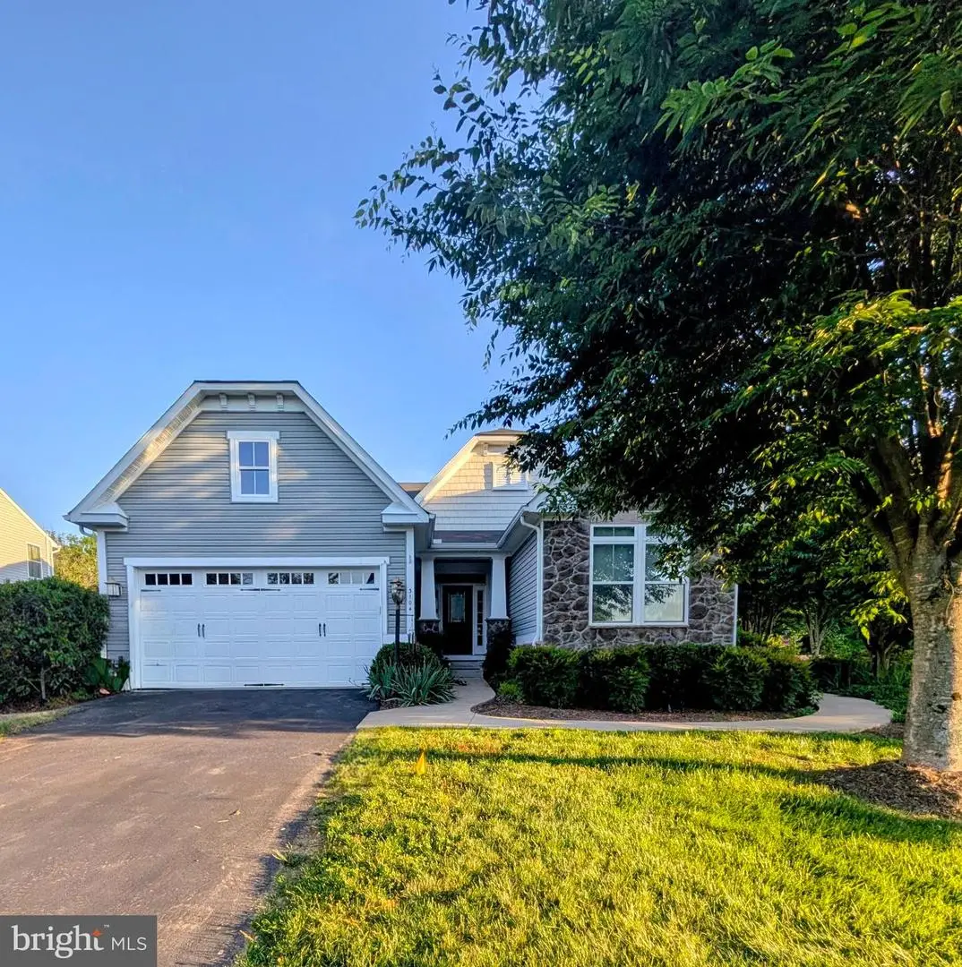 3104 Lake Wesley Ct, Warrenton, VA 20187 - #1