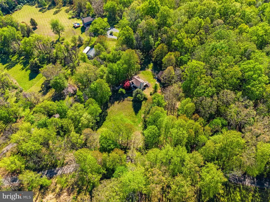 12151 Deerfield Ln, Amissville, VA 20106 - #3