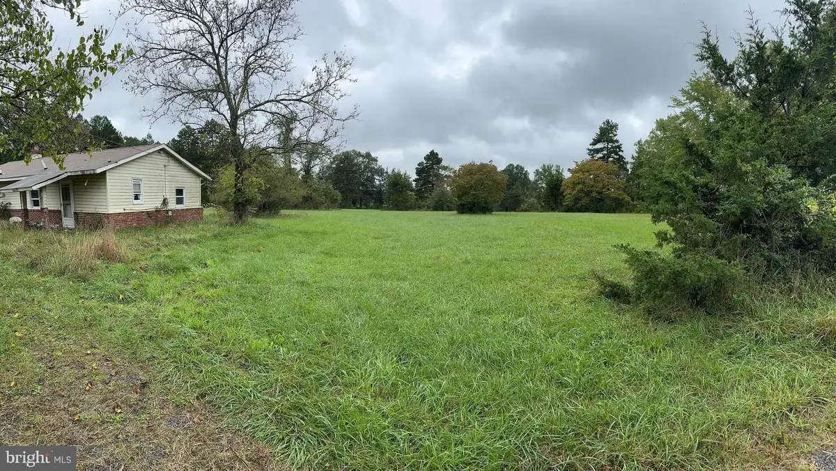 12553 Lucky Hill Rd, Remington, VA 22734 - #1