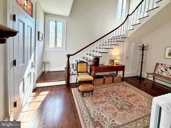 320 Culpeper St, Warrenton, VA 20186 - #3