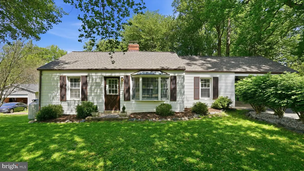 6499 Briggs Rd, Warrenton, VA 20187 - #1