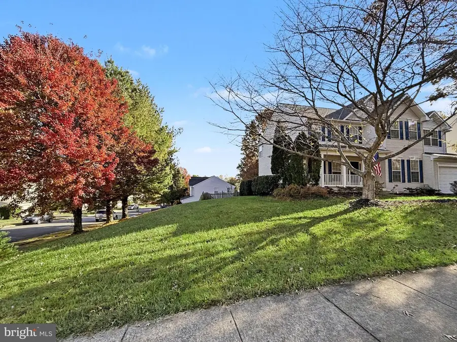 163 Fallen Leaf Ct, Warrenton, VA 20186 - #2