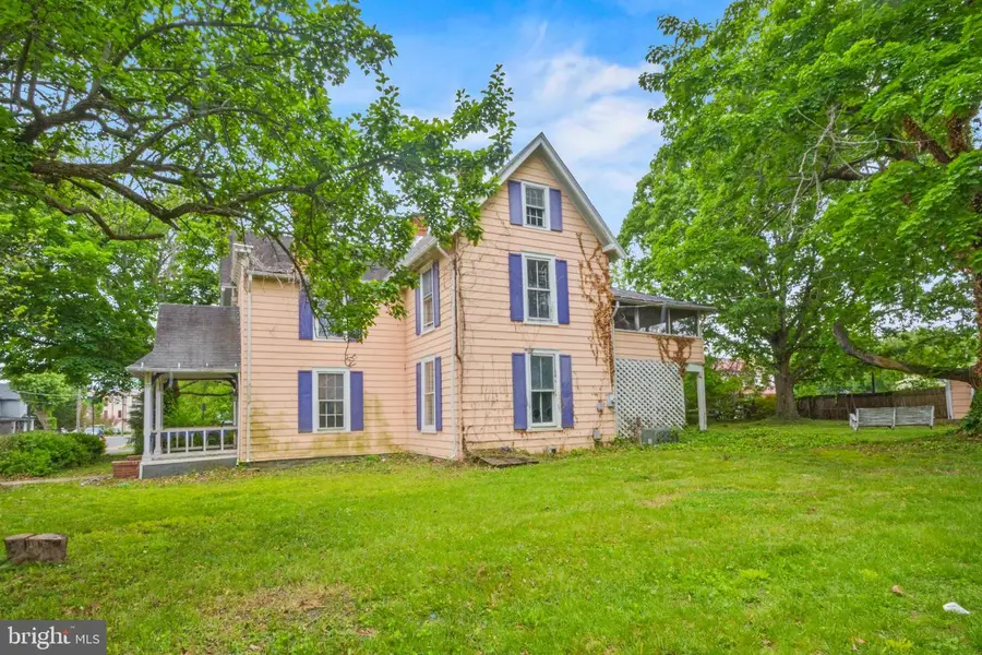 300 North Franklin, Remington, VA 22734 - #3