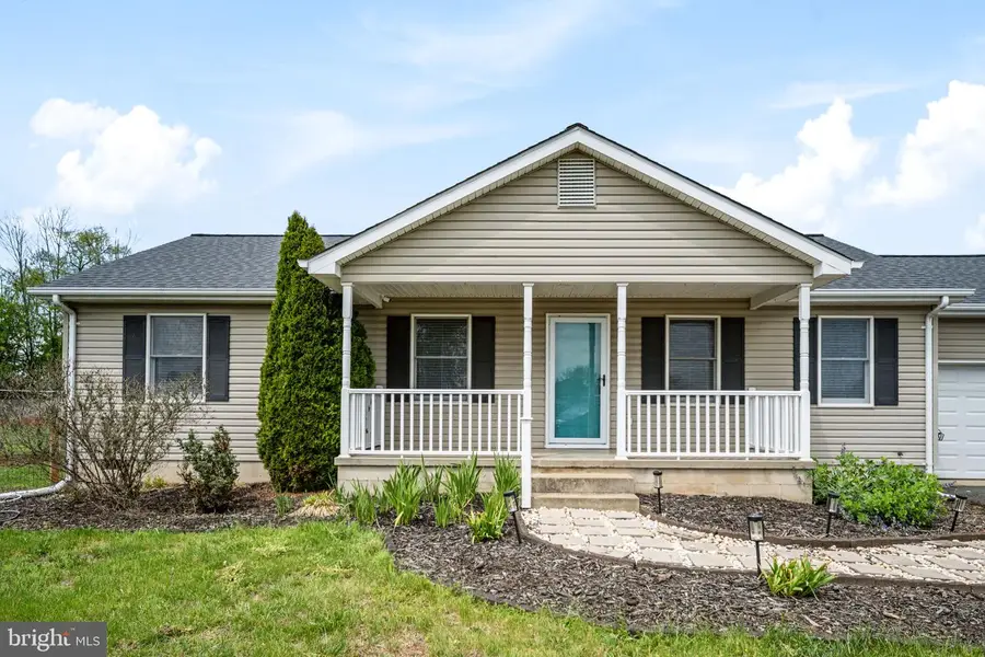 11211 Wolfe Ct, Bealeton, VA 22712 - #3