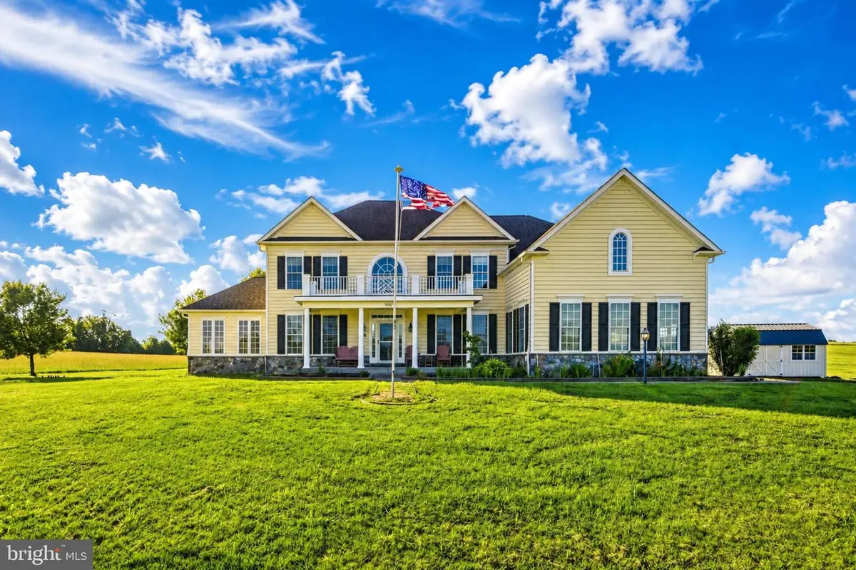 10216 Lees Mill Rd, Warrenton, VA 20186 - #1