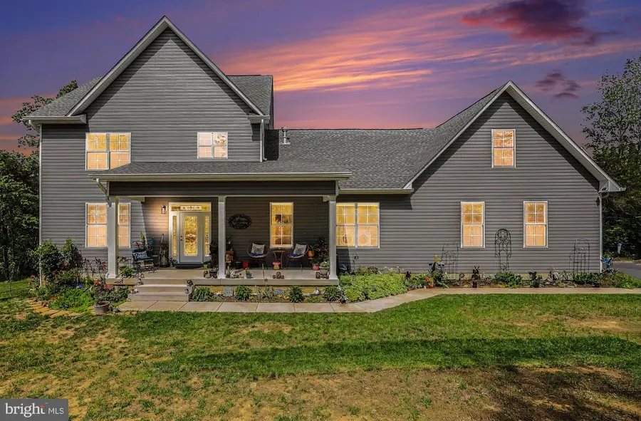 6009 Old Bust Head Rd, Broad Run, VA 20137 - #2