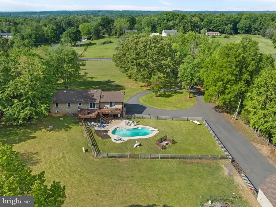 4300 Ringwood Rd, Nokesville, VA 20181 - #2