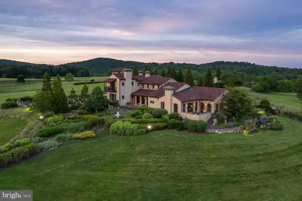 2525 Gibson Ct, DELAPLANE, VA 20144