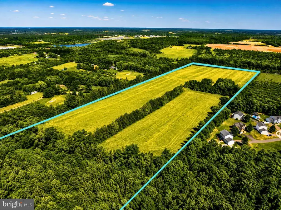 11880 Remington Rd, Remington, VA 22734 - #3