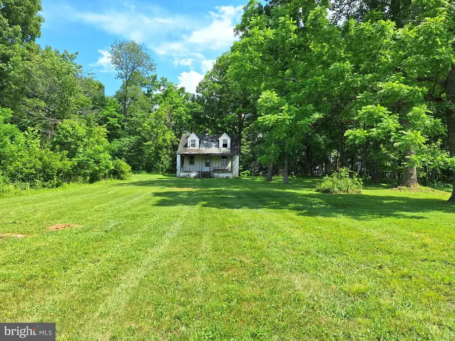 9499 Old Waterloo Rd, Warrenton, VA 20186 - #3