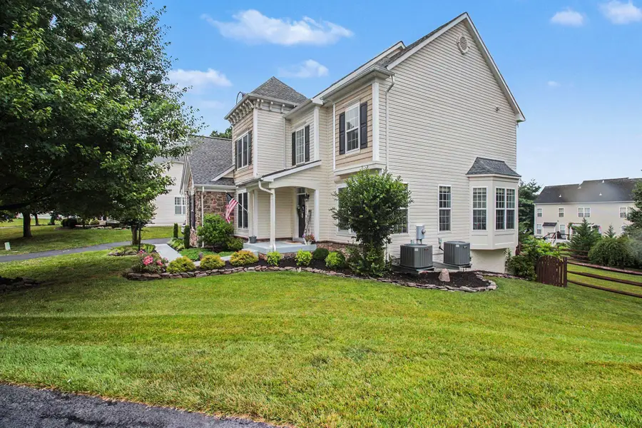 4056 Shrayer Ct, Warrenton, VA 20187 - #3