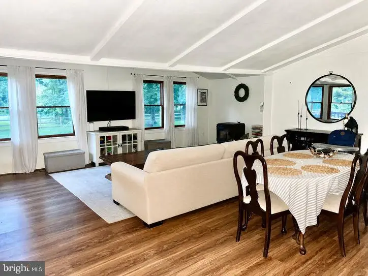 9448 Green Rd, Midland, VA 22728 - #2