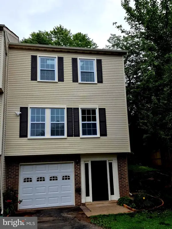 27 Fairfax St, WARRENTON, VA 20186