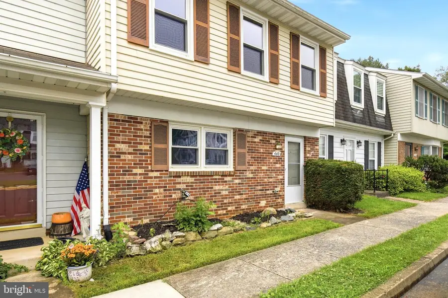 440 Ridge Ct, Warrenton, VA 20186 - #2