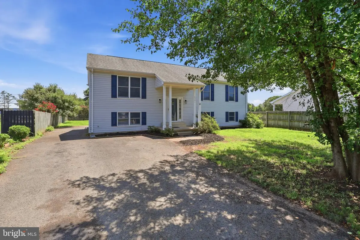 6391 Waterdale Ct, Bealeton, VA 22712 - #1