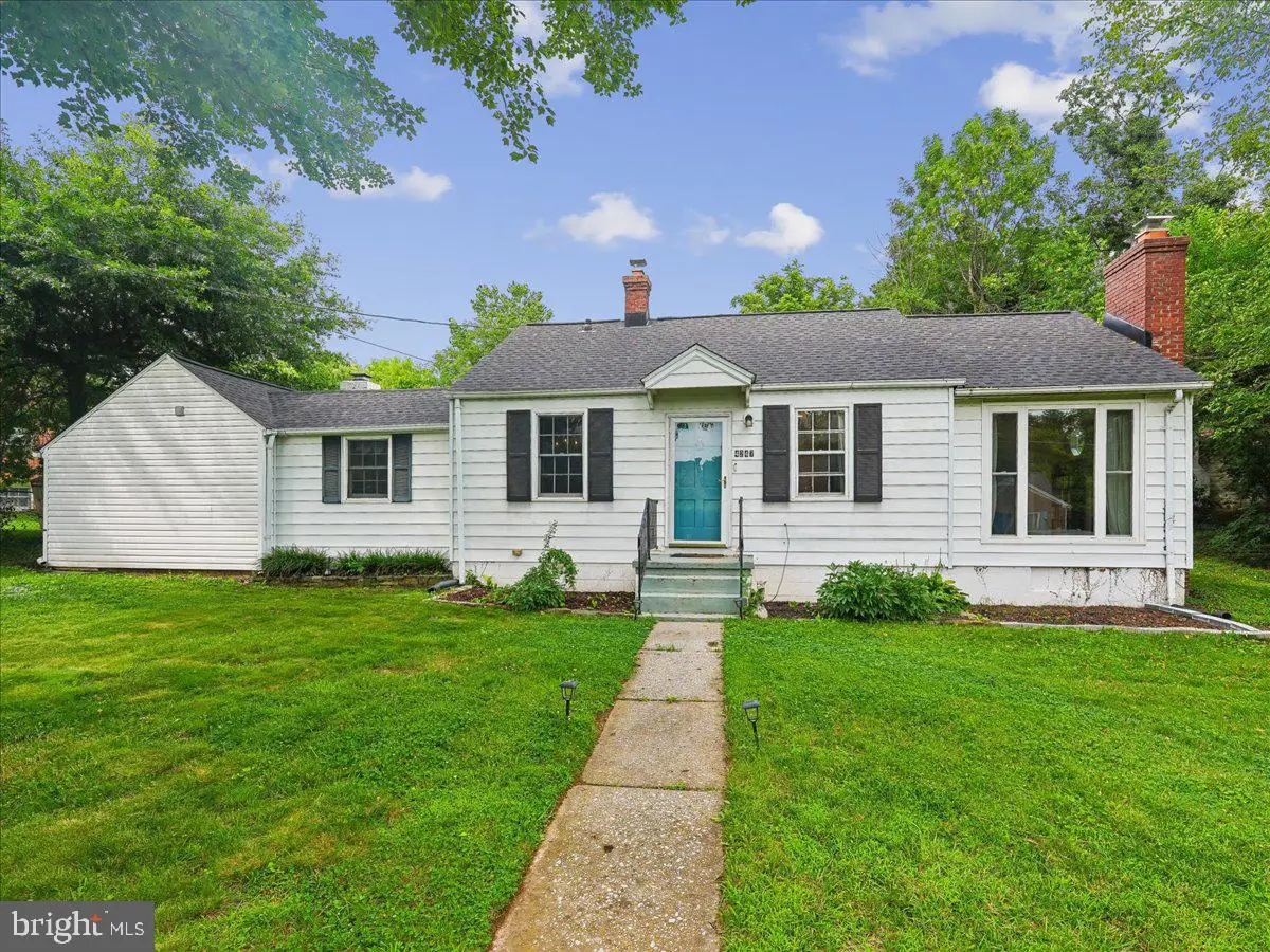 4247 Warren St, Marshall, VA 20115 - #1