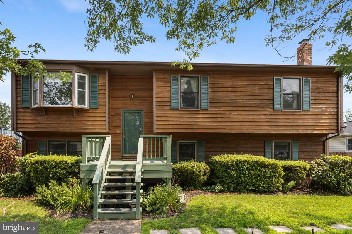 6741 Huntland Dr, Bealeton, VA 22712 - #1