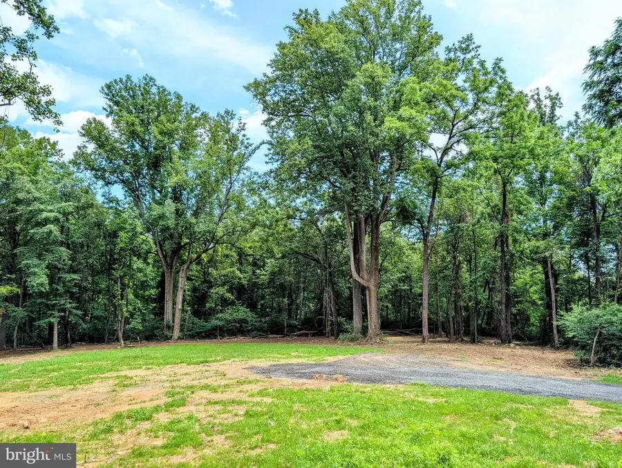 3964 Hidden Valley Ln, Marshall, VA 20115 - #2